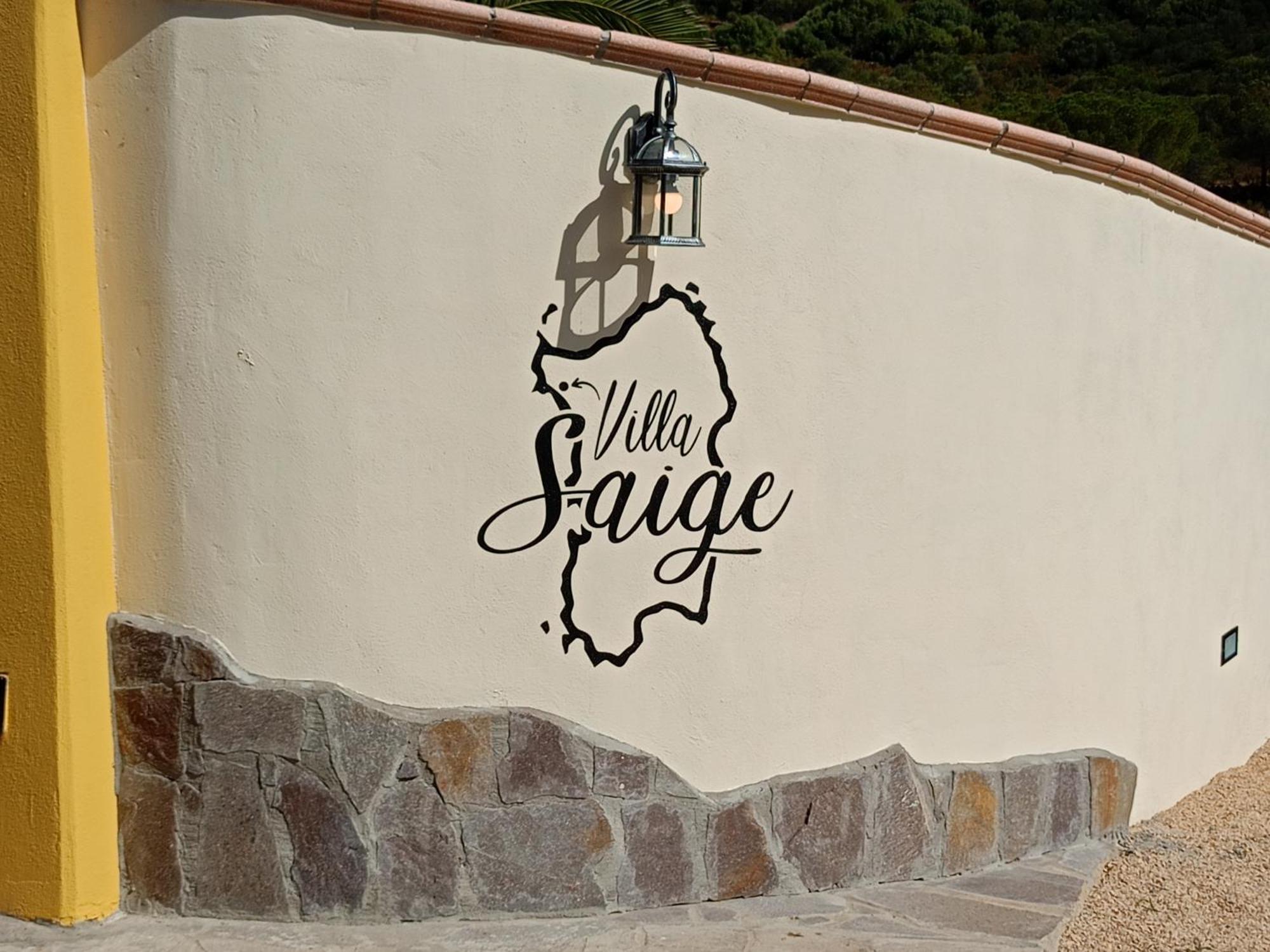 Villa Saige , Piscina Con Idromassaggio Alghero Luaran gambar